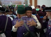 358 Jemaah Haji Kloter 10 Debarkasi Medan Disambut Haru, Satu Jemaah Wafat di Tanah Suci