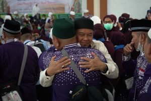 358 Jemaah Haji Kloter 10 Debarkasi Medan Disambut Haru, Satu Jemaah Wafat di Tanah Suci