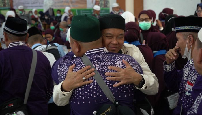 358 Jemaah Haji Kloter 10 Debarkasi Medan Disambut Haru, Satu Jemaah Wafat di Tanah Suci