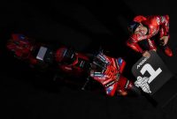 Pembalap Ducati Lenovo Marc Marquez sempat bingung di awal sprint race dalam balapan di Sirkuit Mugello, Italia, Sabtu (21/6/2025). Foto: motogp.com/pri. 