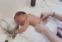 Mengeluarkan Dahak pada Bayi