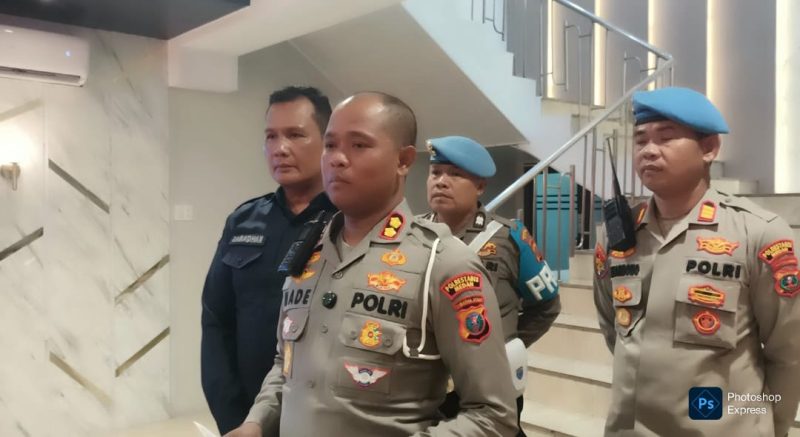 Kasatlantas Polrestabes Medan, AKBP Made Prawira berikan keterangan perihal kasus pungli yang melibatkan anggotanya.
