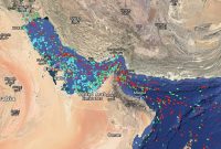 Citra satelit lalu lintas laut yang melewati Selat Hormuz pada tanggal 9 Januari 2020. MarineTraffic.com