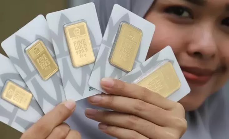 Harga emas di Pegadaian hari ini untuk jenis Antam dengan ukuran 0,5 gram stagnan dan dibanderol dengan harga Rp 1.031.000.