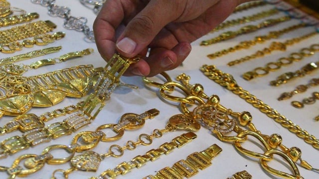 Harga Emas Perhiasan Naik di Perdagangan Minggu 15 Juni 2025: Harga Beli Emas Tercatat Rp1.841.000 per Gram