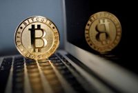 Jadi, apakah kamu harus membeli Bitcoin sekarang? Mungkin kamu merasa kalau investasi Bitcoin sekarang sudah terlambat, tapi kalau tidak ikut beli takut ketinggalan. 