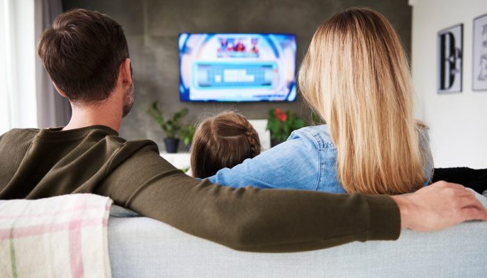 Jadwal Acara TV Trans TV hari ini, 28 Juni 2025: Film Spider-Man: Homecoming dan Great White