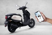 Perusahaan patungan Wuyang Honda di China baru saja meluncurkan skutik baru berkapasitas mesin 125 cc yang dinamakan Honda NWM125. 