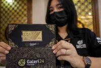 Harga emas di Pegadaian hari ini untuk jenis Antam dengan ukuran 0,5 gram naik dan dibanderol dengan harga Rp 1.034.000.