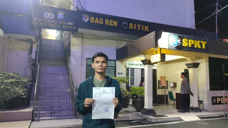 Wartawan Mistar.id, Deddy Irawan korban intimidasi saat membuat laporan ke Polrestabes Medan.