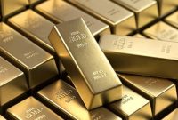 Harga emas spot turun 1,5% ke posisi US$ 3.277,17 per ons pada pukul 14.00 waktu setempat, setelah sempat merosot 2% ke level terendah sejak 29 Mei di awal sesi.
