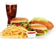 makanan yang harus dihindari saat diet