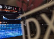 IHSG Menguat di Tengah Awan Gelap Bursa Asia, Sentimen The Fed Dongkrak Pasar