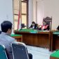 Eks anggota DPRD Sumut, Jubel Tambunan terdakwa kasus korupsi saat menjalani sidang putusan di pengadilan Tipikor Medan