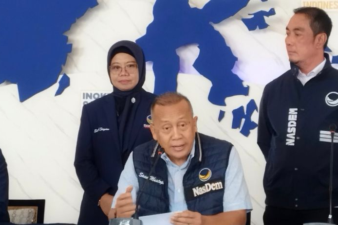 Wakil Ketua Umum DPP Partai NasDem Saan Mustopa di Kantor DPP Partai NasDem, Jakarta, Jumat (18/7/2025). 