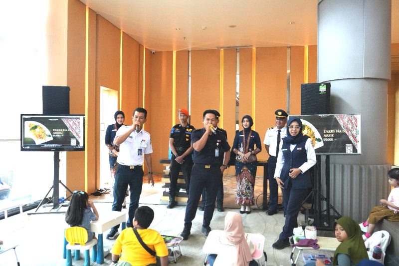 PT KAI Sumut hadirkan hadirkan kelas kereta api mini untuk mengenalkan profesi perkeretaapian kepada anak-anak. Foto: Dok.Humas KAI Sumut