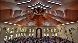 Khutbah Jumat 1 Agustus 2025: Tetap Tenang dan Berpikir jernih di Tengah Arus Teknologi Informasi di mana di tengah pesatnya perkembangan teknologi dan derasnya arus informasi
