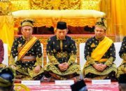 Kapolri Jenderal Listyo Sigit Terima Anugerah Adat Melayu, Ini 8 Tokoh Nasional Penerima Anugerah Serupa, Ada Jokowi Hingga Anies