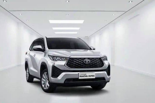 Toyota Innova Zenix Hybrid 2023
