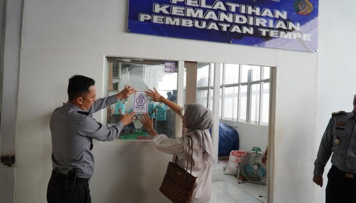 Kemandirian Ekonomi di Balik Tembok Tinggi, Tempe Warga Binaan Rutan Kelas I Medan Kantongi Sertifikat Halal