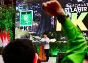 Kelakar Kopi Prabowo di Harlah PKB: “Kalau di Depan Kiai, Saya Grogi!”