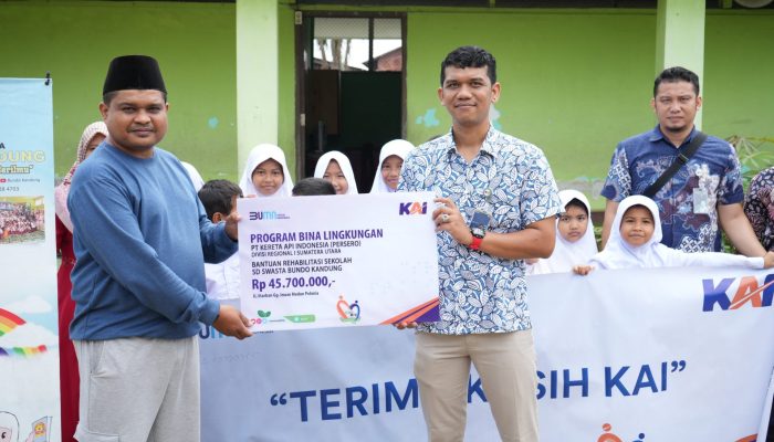 Tanggung Jawab Sosial KAI Sumut Tembus Rp 560 Juta, Dari Penanaman Pohon hingga Bangun Rumah Ibadah