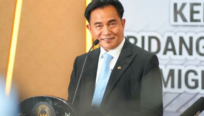 Klarifikasi Menko Kumham Imipas Yusril: Wapres Gibran Tidak Berkantor di Papua, Hanya Penugasan Khusus