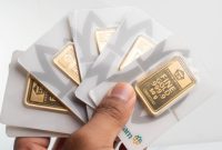 Harga emas Antam itu melonjak Rp 24.000 jika dibandingkan dengan harga pada Selasa (22/7) yang berada di level Rp Rp 1.927.000 per gram.