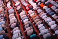 Khutbah Jumat 4 Juli 2025: Memaknai Muharram dan Fluktuasi Kehidupan di manaBulan Muharram, sebagai pembuka tahun dalam kalender Hijriah, bukan sekadar penanda waktu, tetapi juga momentum reflektif untuk merenungi dinamika hidup yang penuh fluktuasi.