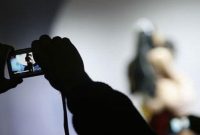 Soal Link Video Syur No Sensor 100% Lisa Mariana Mainkan 'Seruling Bambu' dengan Pria Bertato di Kamar Hotel Mewah di mana telah beredar video panas berdurasi 4 menit mengundang beragam komentar dikalangan netizen, pakar telematika sampai pakar hukum di Indonesia.