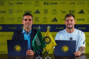 Inigo Martinez Tinggalkan Barcelona demi Al-Nassr: “Tawaran Itu Mustahil Ditolak”