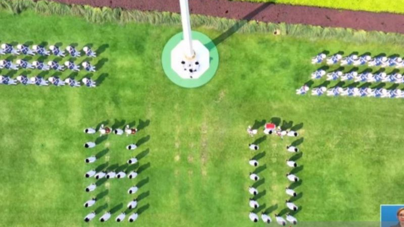 Tangkapan layar - Pasukan Pengibar Bendera Pusaka (Paskibraka) membentuk formasi angka 