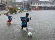 BMKG Beber Penyebab Hujan Lebat di Pantai Barat Selatan Aceh