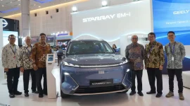 Geely resmi membuka prapemesanan untuk mobil hibrida (hybrid) pertamanya di Indonesia, Starray EM-i, melalui ajang GIIAS Surabaya 2025.