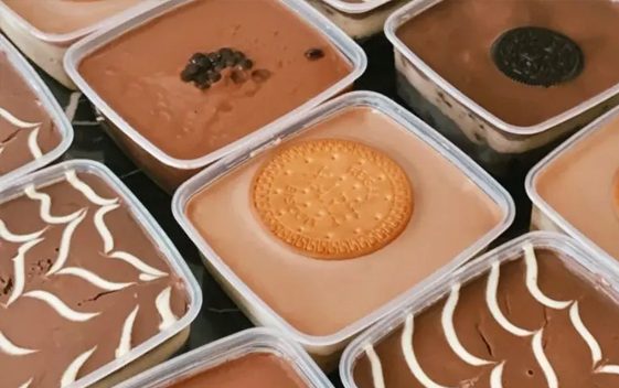 Dessert Box Berlapis Variasi Rasa