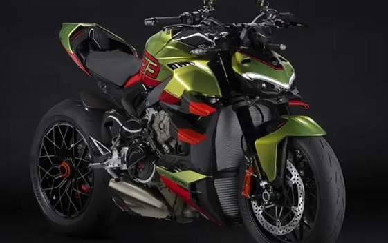 ducati streetfighter v4 lamborghini