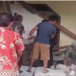 Tangkapan layar momen pasca gempa yang terjadi di Poso, Sulawesi Tengah. (bnpb.go.id) 
