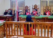 Gelapkan Uang Arisan Online Rp 28 Juta, IRT Dituntut 2,5 Tahun Penjara