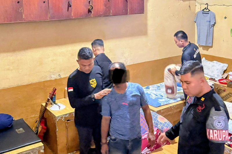 Rutan Kelas I Medan melakukan razia rutin kamar hunian warga binaan, Rabu (6/8/2025).