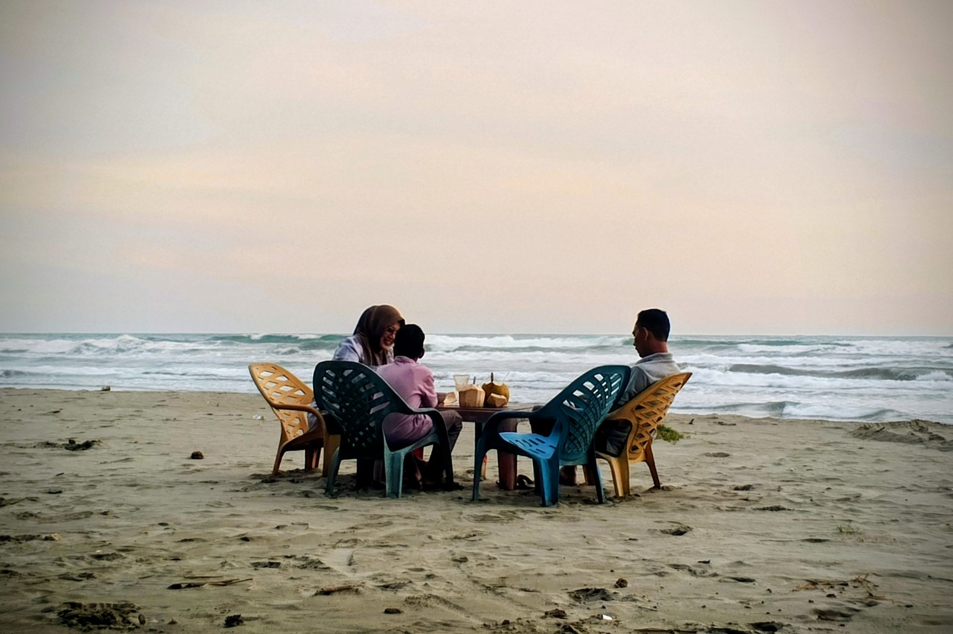 Pantai Ujong Manggeng