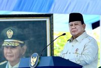 Presiden Prabowo Subianto menyampaikan amanat dalam Upacara Gelar Pasukan Operasional dan Kehormatan Militer di Pusat Pendidikan dan Latihan Pasukan Khusus (Pusdiklatpassus) Kopassus TNI Angkatan Darat, Batujajar, Kabupaten Bandung Barat, Jawa Barat, Minggu (10/8/2025)