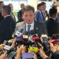 Ketua Komisi III DPR RI Habiburokhman saat memberikan keterangan di kompleks parlemen, Senayan, Jakarta, Jumat (15/8/2025).