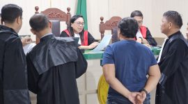 Sidang lanjutan terdakwa Rahmadi, menghadirkan saksi polisi di PN Tangjungbalai, Kamis (14/8/2025)