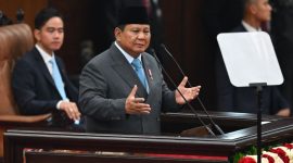 Presiden Prabowo Subianto menyampaikan pidato dalam Sidang Tahunan MPR RI dan Sidang Bersama DPR-DPD RI Tahun 2025 di Gedung Nusantara, Kompleks Parlemen, Jakarta, Jumat (15/8/2025)