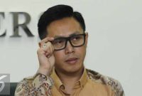 Partai Amanat Nasional (PAN) memutuskan untuk menonaktifkan Eko Hendro Purnomo alias Eko Patrio dan Surya Utama alias Uya Kuya sebagai anggota DPR RI dari Fraksi PAN DPR RI, terhitung sejak hari Senin, 1 September 2025.

Keputusa