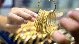 Harga emas di Banda Aceh hari ini dijual Rp5.700.000 per mayam. Harga emas tersebut sama dengan hari sebelumnya yang dipatok Rp 5.700.000 per mayam.
