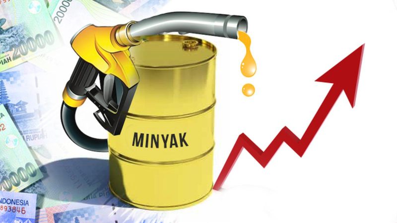 Berdasarkan Laporan industri menunjukkan persediaan harga minyak mentah AS naik pekan lalu, menandakan periode puncak permintaan musim panas mulai berakhir.