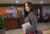 Di tengah polemik mengenai isu tunjangan rumah anggota DPR RI sebesar Rp 50 juta, Nafa Urbach menanggapinya dengan kalimat mendukung, dan mewajarkan hal tersebut, melanjutkan dengan menjelaskan argumennya.