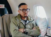 Ahmad Sahroni dan Nafa Urbach Dicopot Sebagai Anggota DPR RI