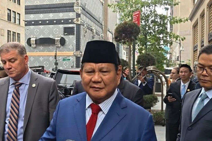 Presiden RI Prabowo Subianto memberikan keterangan kepada wartawan di New York, Amerika Serikat, Rabu (24/9/2025). ANTARA/Fathur Rochman